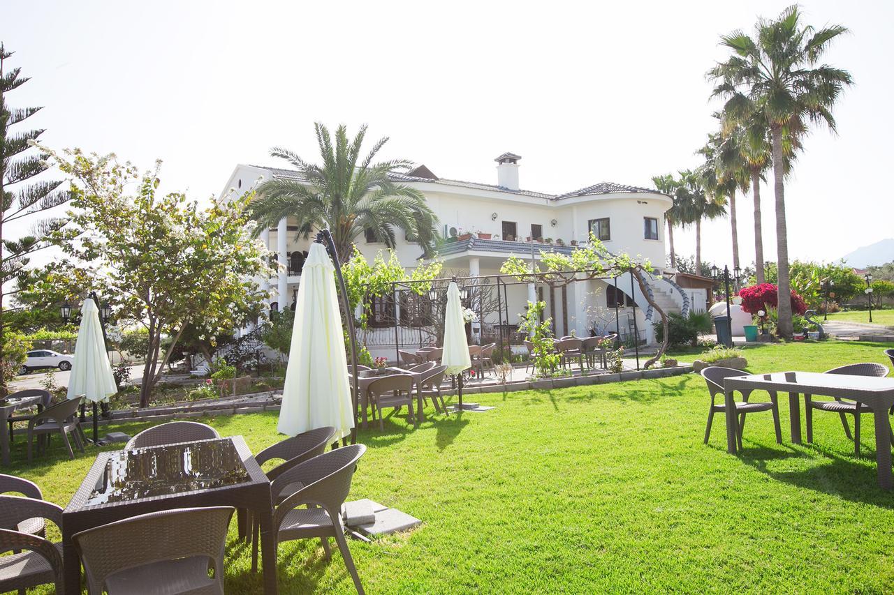 Meryem'S Hotel Agios Epiktitos Eksteriør billede